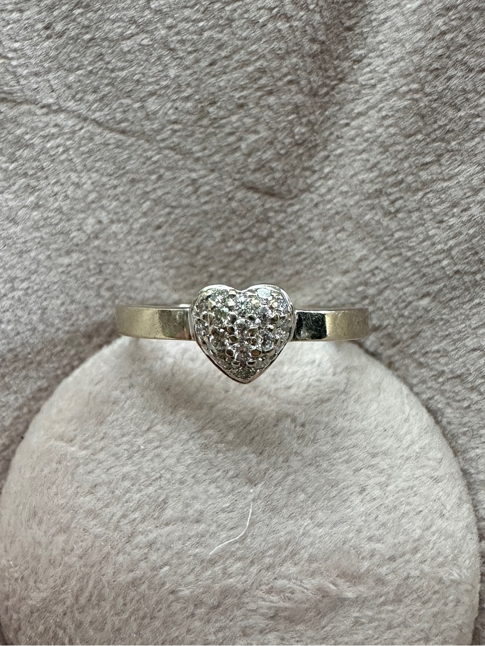 ROBERTO COIN TINY TREASURES PUFFED HEART RING WITH DIAMONDS in 18K White Gold - Picture 15 of 15